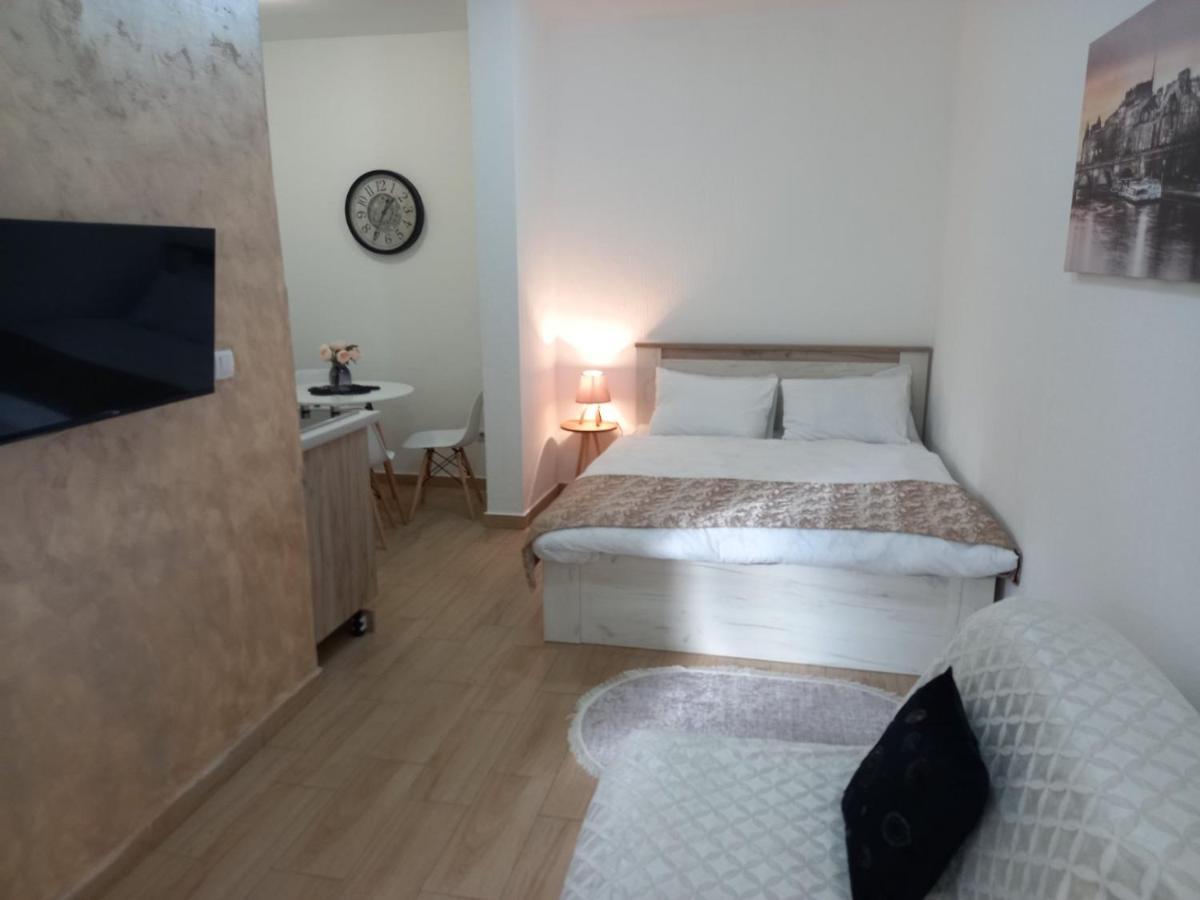 Casa Apartments, One-Bedroom Apartment Budva Bagian luar foto
