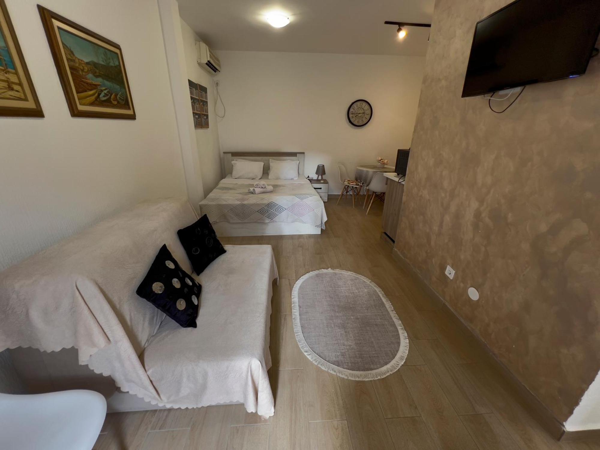 Casa Apartments, One-Bedroom Apartment Budva Bagian luar foto