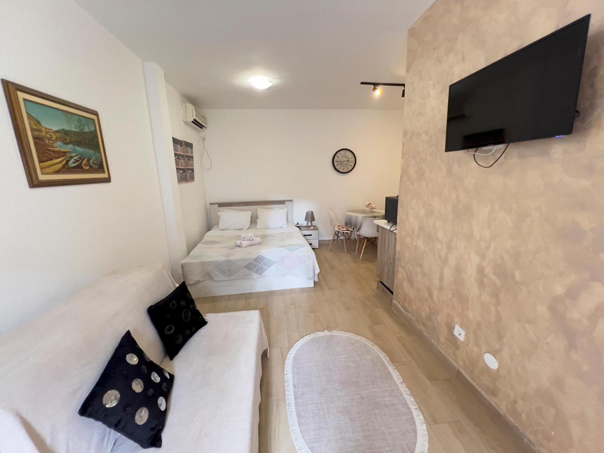 Casa Apartments, One-Bedroom Apartment Budva Bagian luar foto
